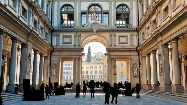 Uffizi, buitenkant