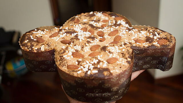 Paas cake in Italië