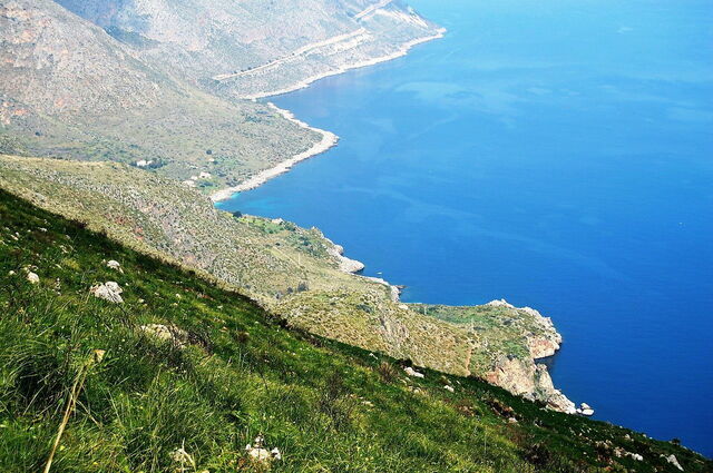 Uitzichten in Lo ZIngaro