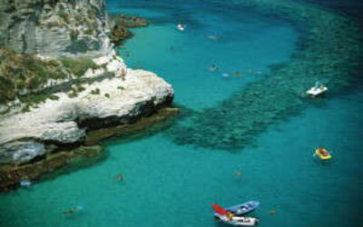 Tropea strand