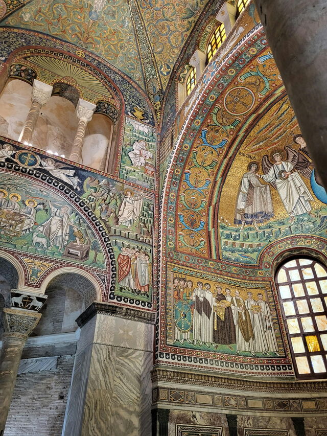 Kerk van San Vitale, detail