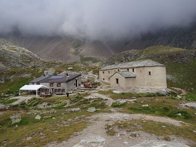 De Cuney Hermitage boven Nus stad