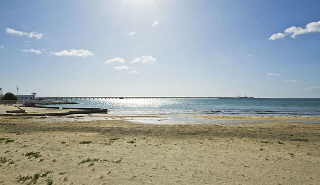 Strand