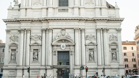 Een auto in Rome