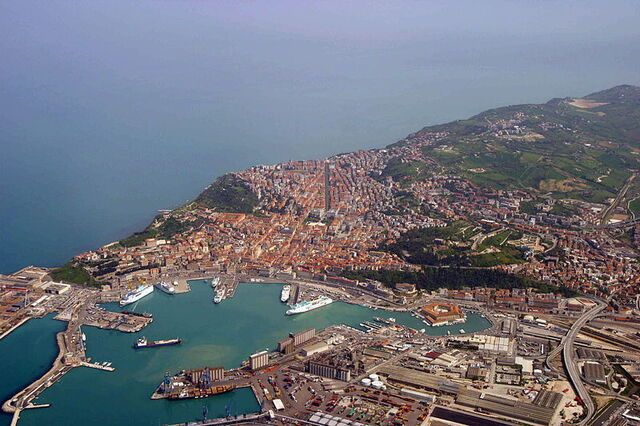 zicht op Ancona