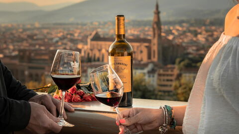 Genieten van wijn in Florence