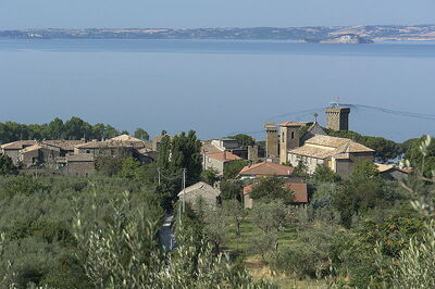 Bolsena en het Meer