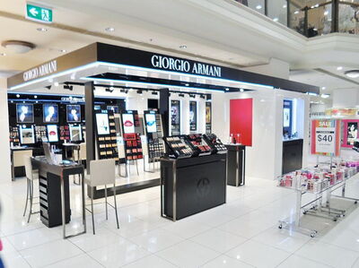 Giorgio Armani shop