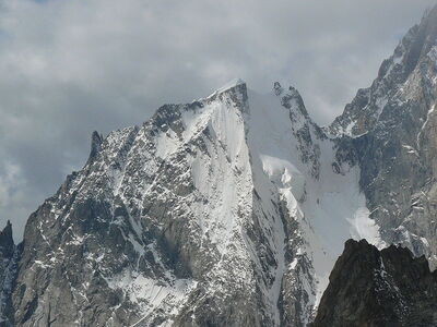 Zicht op Aiguille Blanche de Peuterey