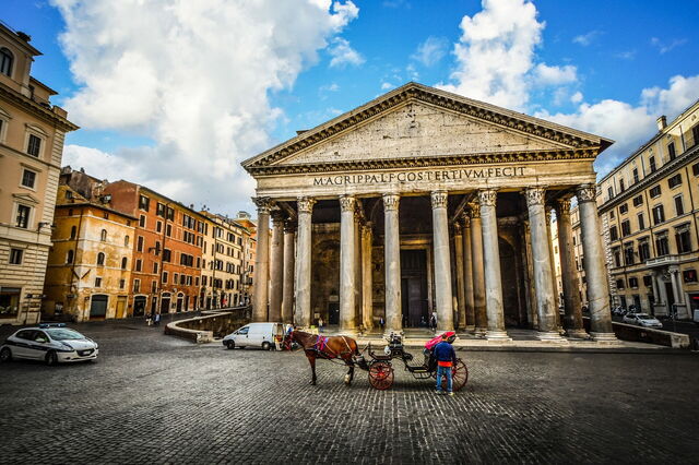 Pantheon, buitenkant