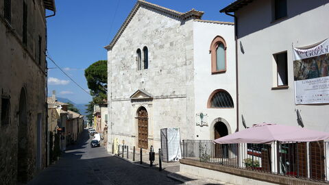 Montefalco, Kerk