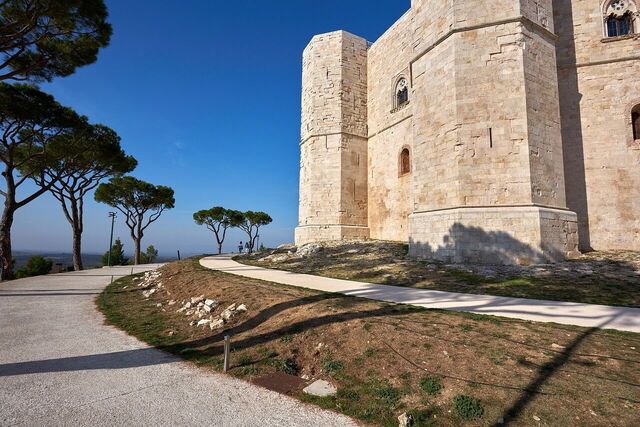 Buitenkant, Castel del Monte