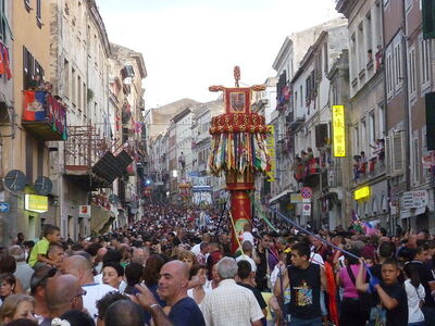het faradda di li candareri festival in Sassari