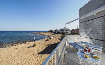 Nido Al Mare, terras