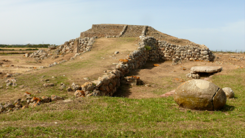 piramide in sardinië