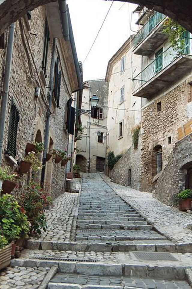 smal straatje in Casperia