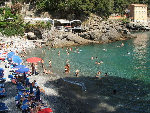 San Fruttuoso strand