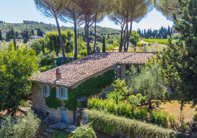 Casa Aia, buitenkant