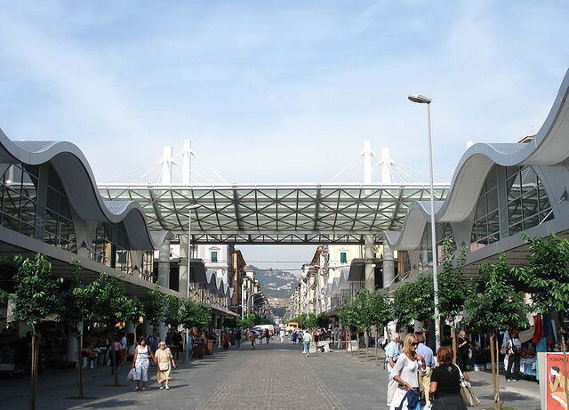 Piazza Cavar in La Spezia