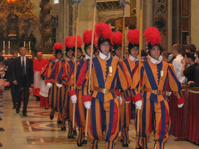 Het uniform van de Zwitserse Garde
