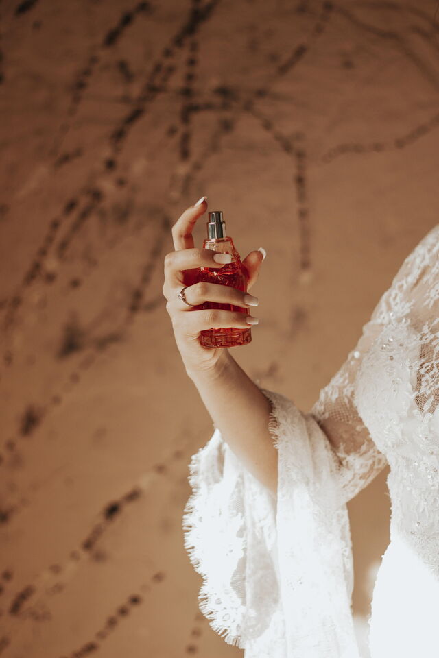 Parfum sprenkelen