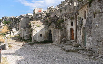Uitgehouwen huis in Matera