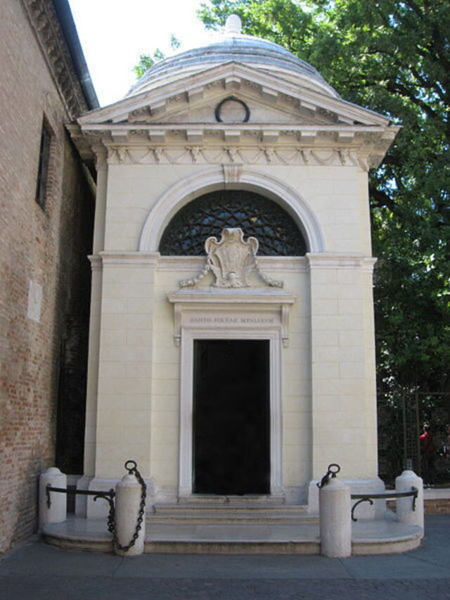De tombe van Dante in Ravenna