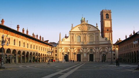 zicht op Piazza Ducale