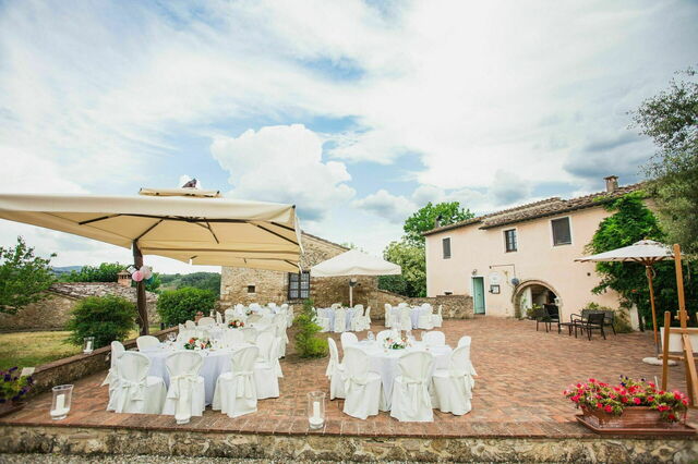 Antico Borgo San Lorenzo, tafels