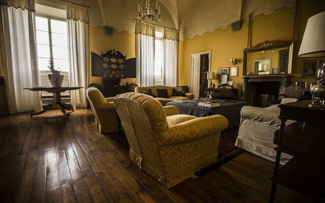 Castello Pandolfini, decor