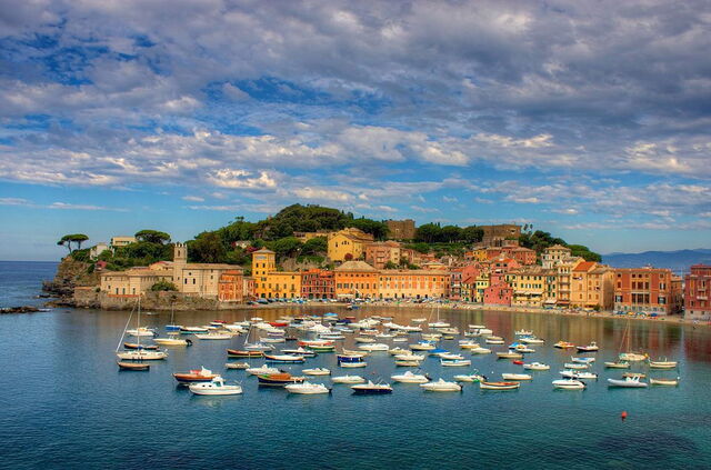 zicht op Sestri Levante
