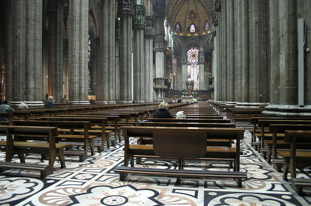 interieur van de kathedraal