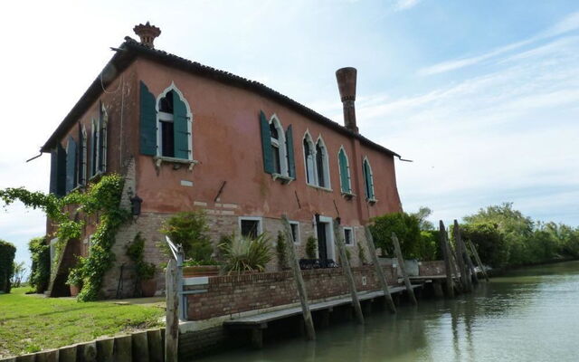 San Giovanni, buitenkant