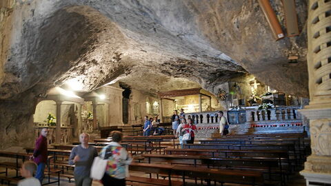 Grotto in Monte Sant'Angelo sul Gargano