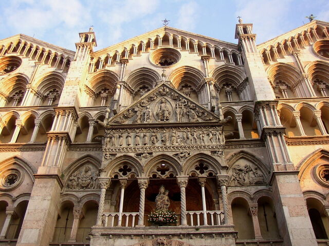 Ferrara Kathedraal