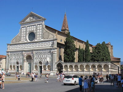 Santa Maria Novella, buitenkant