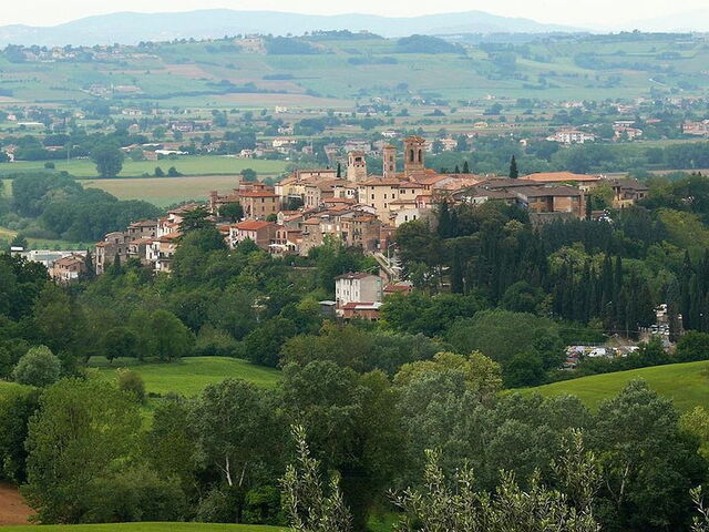 het stadje Deruta in Umbrië