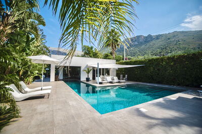 Terrasini Luxe Villa