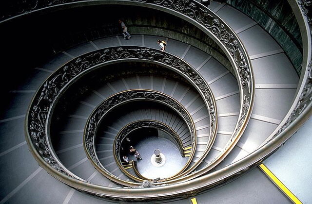 Het spirale trappenhuis van het Vaticaan