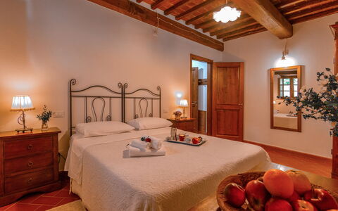 Villa Il Prato: Meubilair, Interieur Ontwerp, Plafond, Slaapkamer, Verdieping, Flooring, Bed, Laken, Kamer, Bed Frame