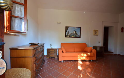 Agriturismo Il Gattero: Kamer, Eigendom, Meubilair, Gebouw, Verdieping, Woonkamer, Interieur Ontwerp, Huis, Onroerend Goed, Hardwood
