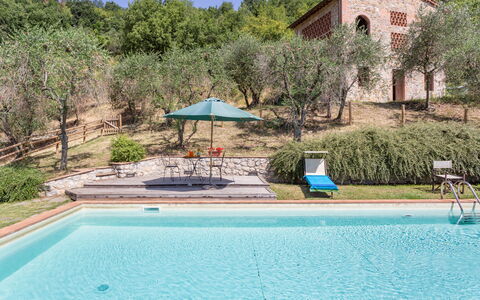 Villa Mastiano: Zwembad, Eigendom, Vrije Tijd, Huis, Vakantie, Water, Onroerend Goed, Gebouw, Landgoed, Zomer