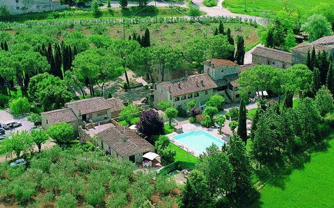 Borgo Santinovo: Vegetation, Vogelperspectief, Natuurlijk Landschap, Stedelijk Ontwerp, Botanische Tuin, Biome, Landschap, Plantkunde, Boom, Struik