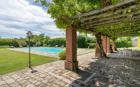 Villa Santa Maria: Eigendom, Onroerend Goed, Landgoed, Huis, Boom, Gebouw, Vakantie, Architectuur, Huis, Vrije Tijd