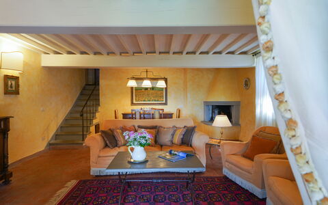 Villa San Lorenzo: Kamer, Eigendom, Woonkamer, Gebouw, Meubilair, Interieur Ontwerp, Huis, Huis, Plafond, Onroerend Goed