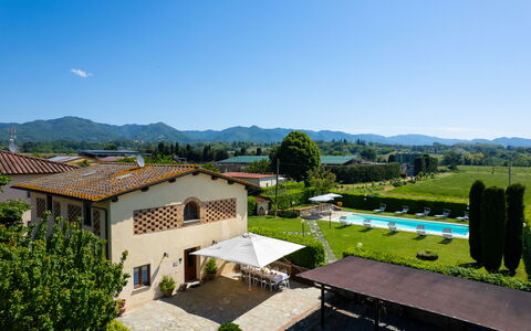 Villa Del Borgo: Toevlucht, Landgoed, Hacienda, Paraplu, Tuin, Villa, Gazon, Zwembad, Buitenmeubels, Hotel