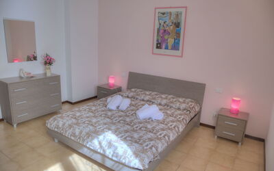 Accommodatie:&nbsp;Flowers Of Andora - Rose