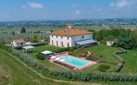 Villa Dei Michelangioli a Brolio: Eigendom, Landgoed, Land Lot, Gebouw, Luchtfotografie, Landelijk Gebied, Fotografie, Vogelperspectief, Onroerend Goed, Landschap