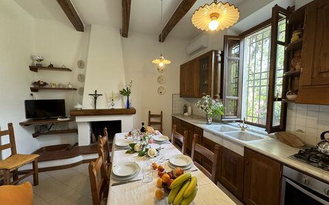 Casa Romana: Meubilair, Interieur Ontwerp, Flooring, Hout, Plafond, Tafel, Kamer, Keuken En Eettafel, Eetkamer, Stoel