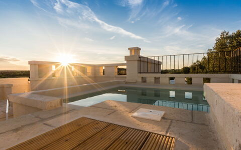 La Residenza - Corte dei Messapi: Lucht, Eigendom, Architectuur, Zwembad, Huis, Huis, Onroerend Goed, Gebouw, Water, Dak